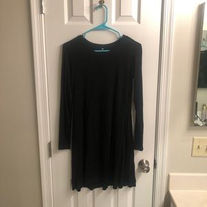 Black long sleeve dress